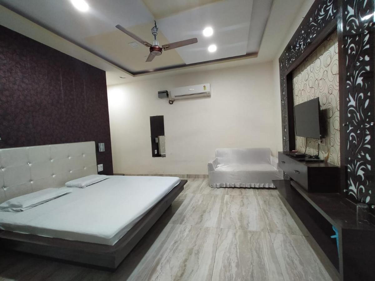 Hotel Prakash Regency Hapur Exterior foto