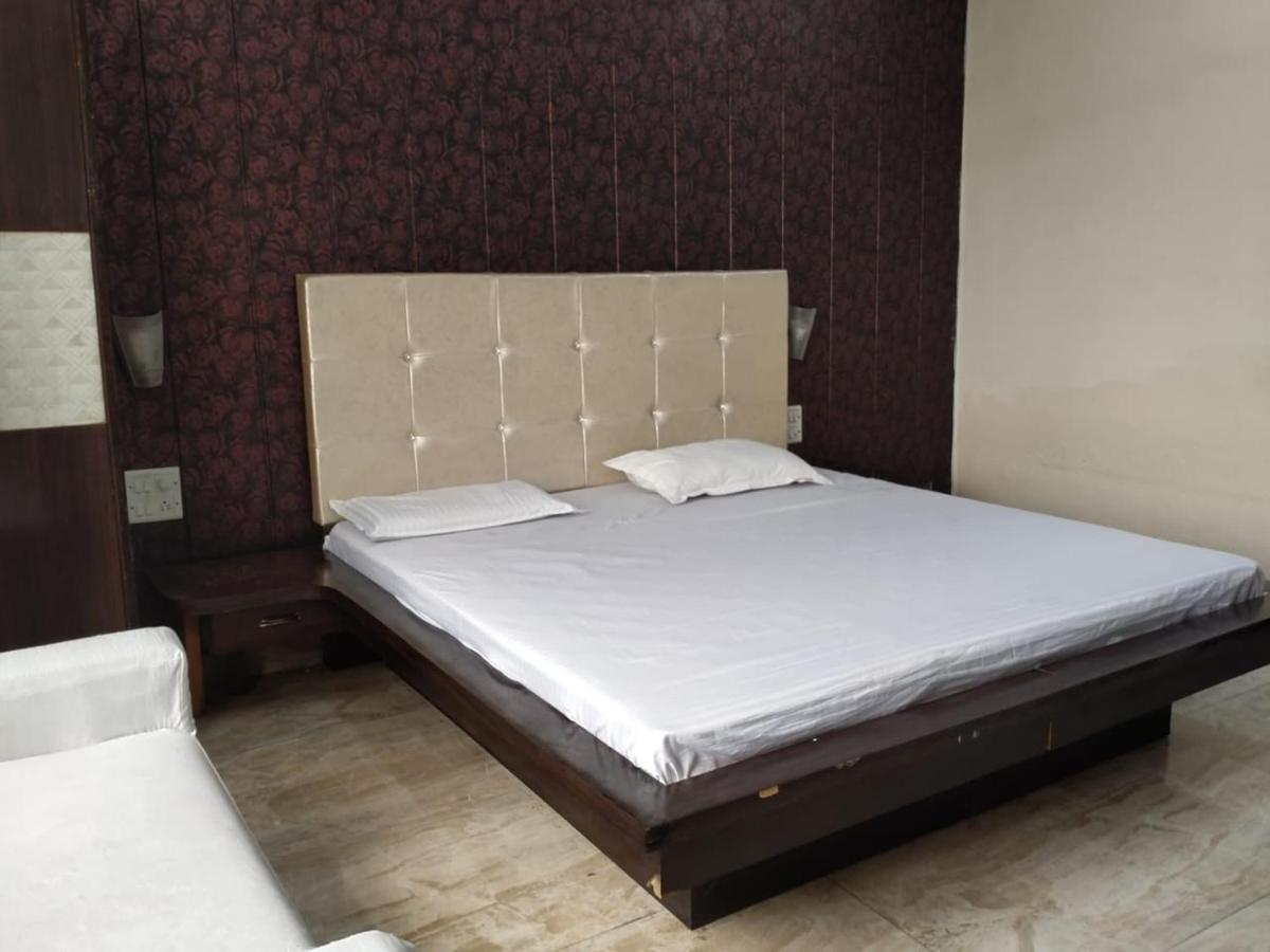 Hotel Prakash Regency Hapur Exterior foto