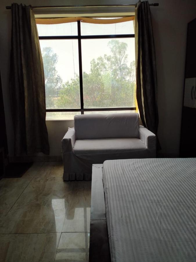 Hotel Prakash Regency Hapur Exterior foto